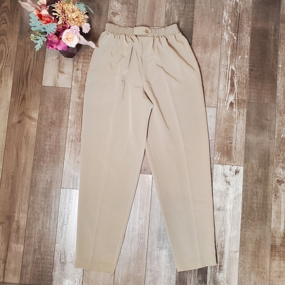 Maggie Sweet Women's Pants Size Small Winter Collage